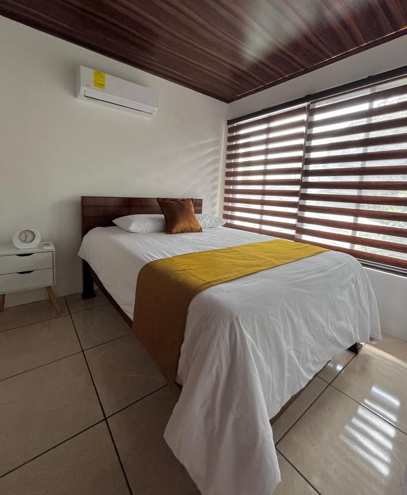 Mevak Apartments Suites La Fortuna Exterior foto